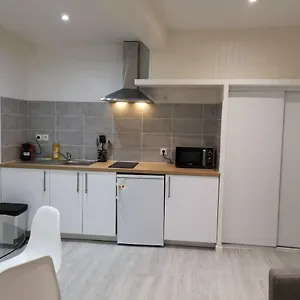https://saint-etienne-studio-lot-1.midi-pyreneeshotels.com
