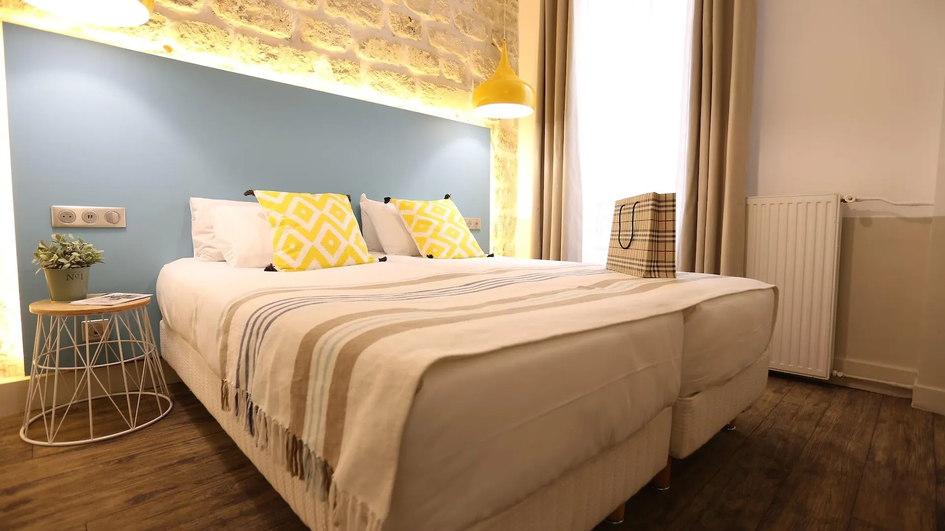 Albergue Le Regent Montmartre By Hiphophostels Paris