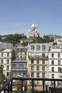 Le Regent Montmartre By Hiphophostels Paris Hostel